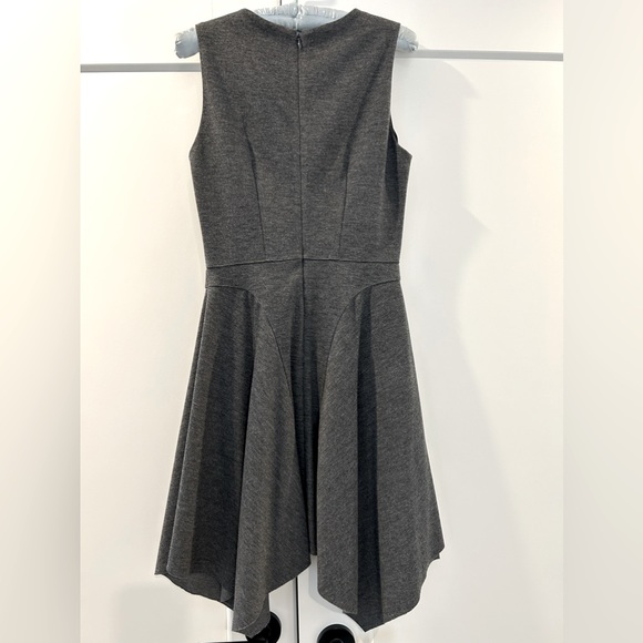 Super cute and soft gray Club Monaco sleeveless dress. - Picture 2 of 3